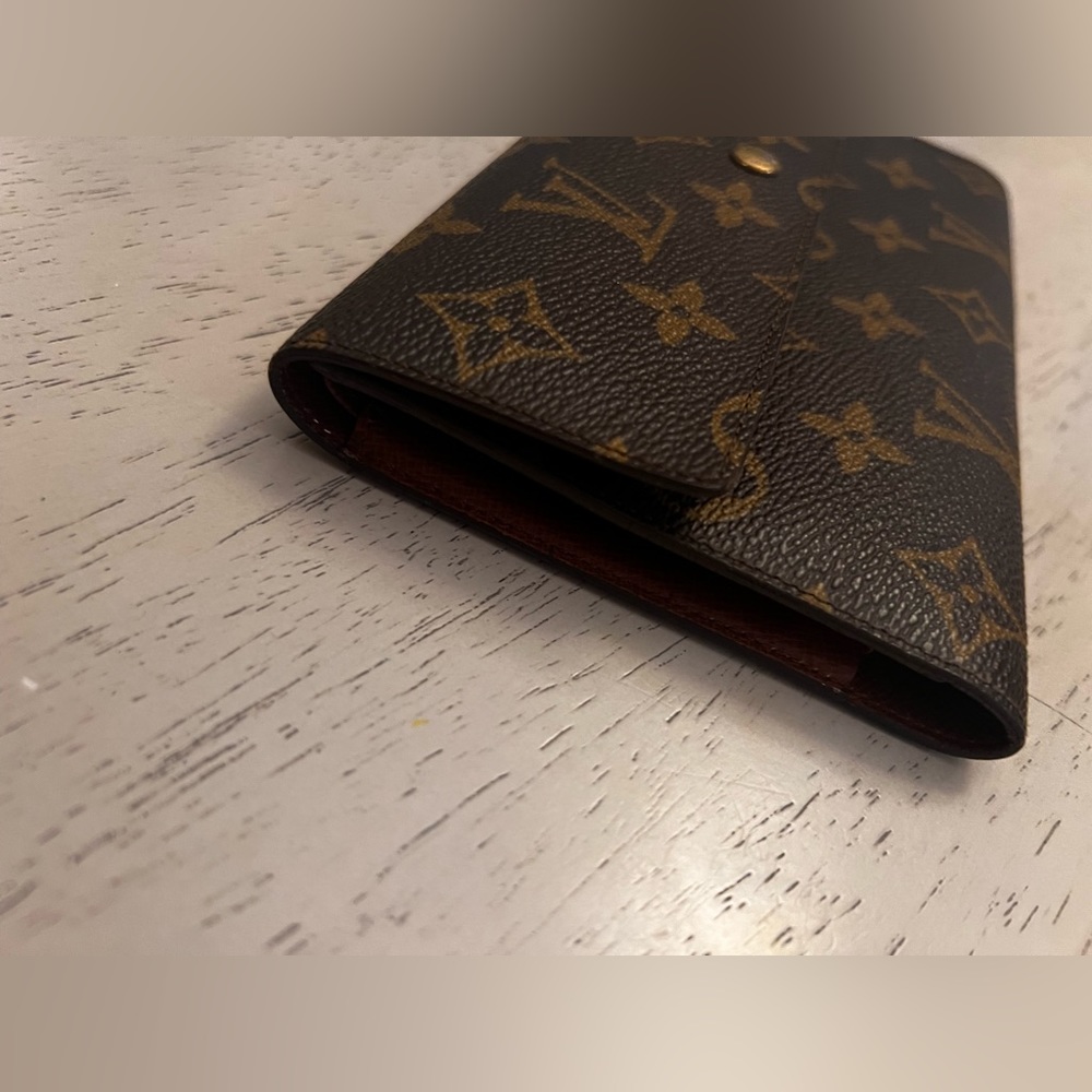 Louis Vuitton Monogram Canvas Sarah Wallet, Excellent Condition - Picture 6 of 7